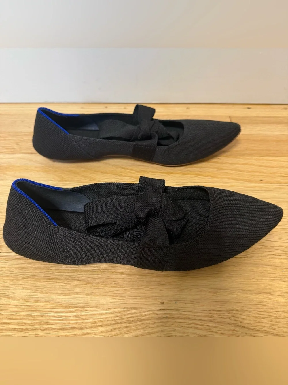Rothy’s Pointed Toe Mary Jane Bow Tie Flat In Black Sz US W8.5